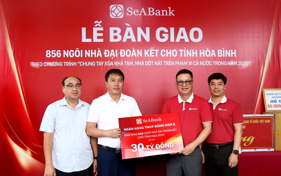 SeABank bàn giao 856 căn nhà đại đoàn kết cho tỉnh Hòa Bình