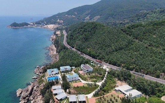 Cung đường ven biển nghìn tỷ đẹp bậc nhất Việt Nam, được ví như 'đường bờ Tây nước Mỹ' đang ngày càng hoàn thiện