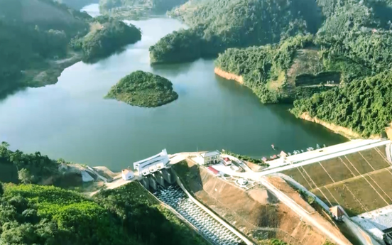 Việt Nam sẽ có khu du lịch sinh thái gần 1.700ha, tọa lạc tại tỉnh sở hữu hồ nước ngọt tự nhiên quy mô lớn nhất cả nước và lọt top thế giới