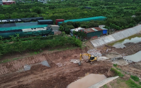 Hà Nội báo cáo việc tháo gỡ vướng mắc cho các dự án hạ tầng trọng điểm