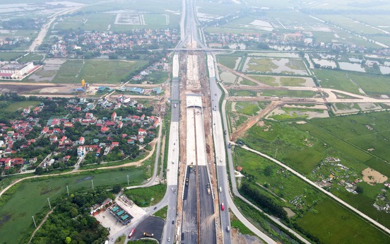 Trong tháng 6, sẽ thông hầm nút giao 1.400 tỷ trên cao tốc qua tỉnh nhỏ thứ 2 Việt Nam