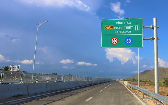 Cao tốc gần 11.000 tỷ bong tróc khi vừa hết hạn bảo hành: Chủ đầu tư lên tiếng