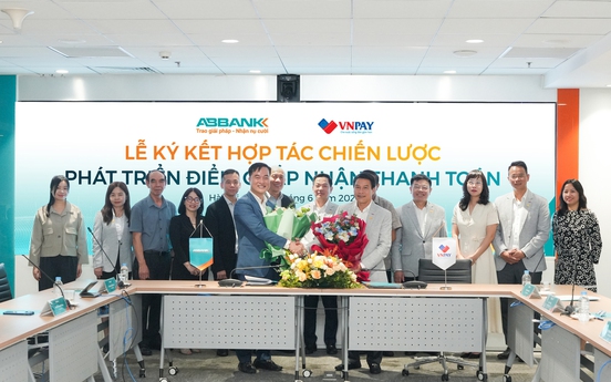 ABBANK và VNPAY hợp tác triển khai gói giải pháp thanh toán số tiện ích tại các điểm thanh toán