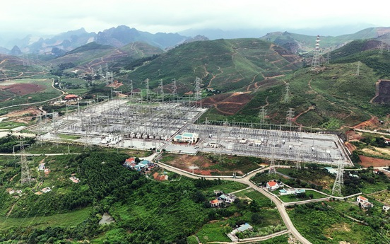 Đưa máy biến áp AT3 TBA 500kV Quảng Ninh trở lại vận hành