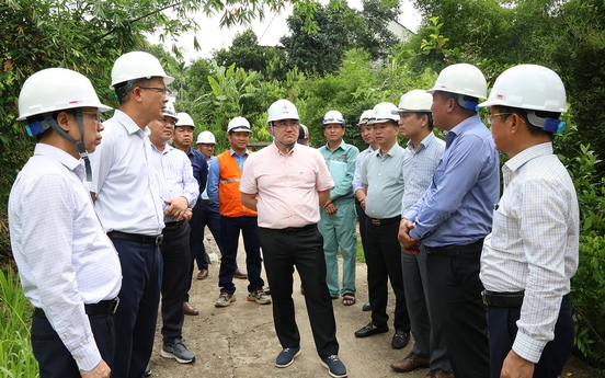 Dồn lực đưa Dự án đường dây 220kV đấu nối Nghĩa Lộ - Việt Trì về đích