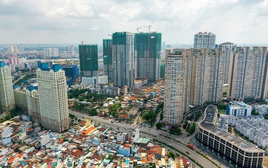 Căn hộ Hà Nội, TP. HCM lập đỉnh giá 10 năm: Thị trường thừa nhà sang, thiếu nhà ở