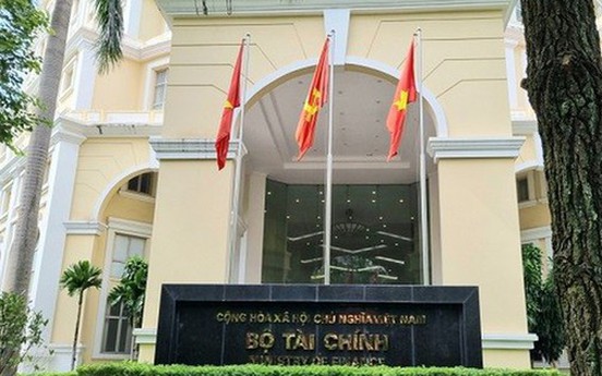 Bộ Tài chính: Sẽ điều chỉnh thuế TNCN có lộ trình, sát thực tiễn