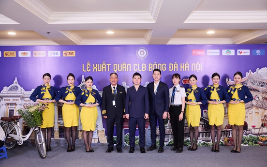 Vietravel Airlines đồng hành cùng Hà Nội FC viết tiếp giấc mơ 20 năm