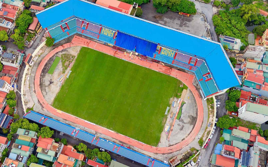 Sân vận động sức chứa 25.000 chỗ ngồi đạt tiêu chuẩn SEA Games tại Ninh Bình ‘lên đời’ long lanh trước ngày diễn ra trận đấu lịch sử