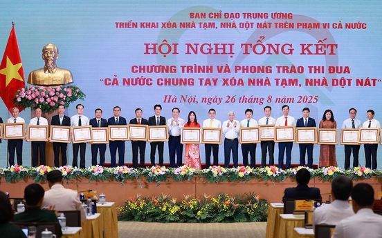 Techcombank nhận bằng khen của Thủ tướng vì đóng góp tích cực trong chương trình an sinh trọng điểm của Quốc gia