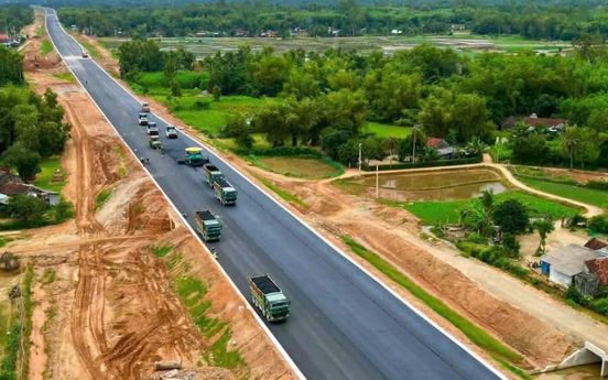 Tập đoàn Sơn Hải xin cắm bảng bảo hành 10 năm một đoạn thuộc tuyến cao tốc 12.400 tỷ qua địa bàn tỉnh lớn thứ 2 Việt Nam