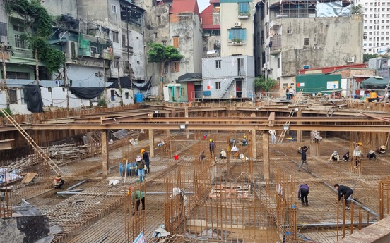 Dự án số 1 Định Công (Hà Nội) đang làm móng, "cò mồi" tung chiêu bán nhà "2 giá"