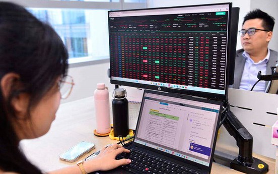 Thị trường chứng khoán còn dư địa tăng trưởng mạnh
