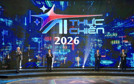 Techcombank trao tặng học bổng A.I trị giá lên tới 1 triệu usd cho đội quán quân ‘A.I thực chiến’ mùa đầu tiên