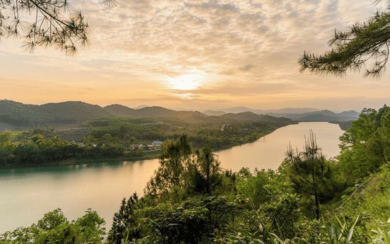 Miền Trung sắp hình thành khu du lịch nghỉ dưỡng sinh thái cao cấp, tọa lạc gần quần thể lăng tẩm triều Nguyễn