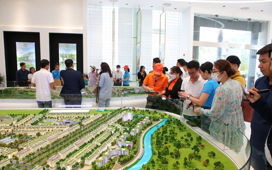 Doanh nghiệp tung ưu đãi "khủng" dịp cận Tết, cuộc đua bất động sản tăng nhiệt