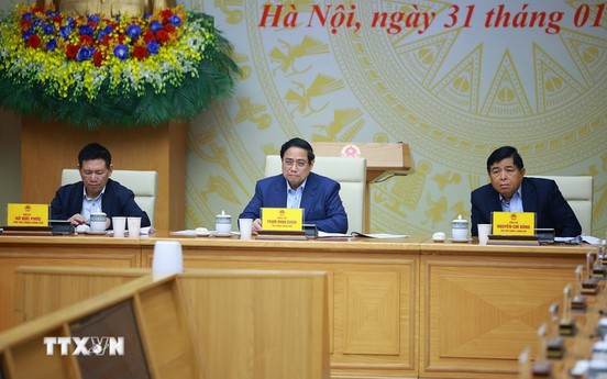 Thủ tướng: Nhà nước thực hiện “5 thông”, doanh nghiệp thực hiện “5 tiên phong” để phát triển kinh tế tư nhân