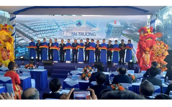Khánh thành trung tâm tài chính quốc tế tại Khu thương mại tự do đầu tiên của Việt Nam