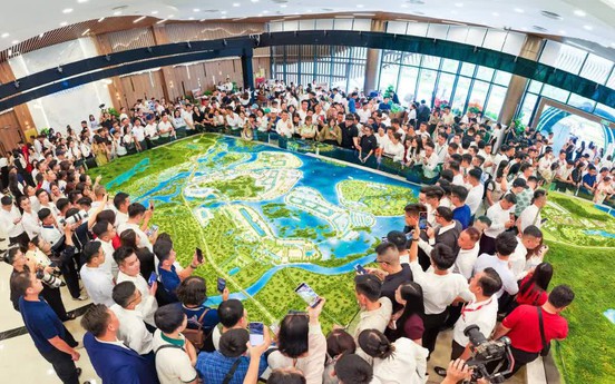 Rời bục giảng bước vào nghề môi giới BĐS, người thành giám đốc kinh doanh, người là Top Sales nhiều năm liền