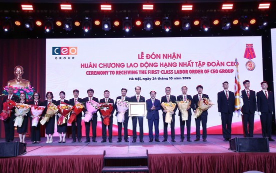 Tập đoàn CEO đón nhận Huân chương Lao động hạng Nhất: Dấu ấn 25 năm kiến tạo giá trị, vì cuộc sống hạnh phúc