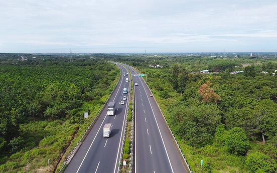 Bổ sung mức thu phí tại tuyến cao tốc dài 55km kết nối hai tỉnh, thành giàu nhất Việt Nam