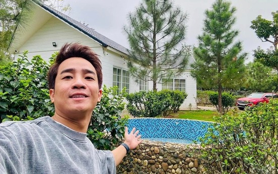 Nam nghệ sĩ đóng hài Tết xây nhà vườn gần 1.000m2 báo hiếu cha mẹ, khuôn viên rộng lớn trồng đủ cây trái