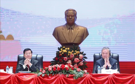 Tổng Bí thư Tô Lâm thông báo kết quả Đại hội đại biểu toàn quốc lần thứ XIV của Đảng Cộng sản Việt Nam tại Lào