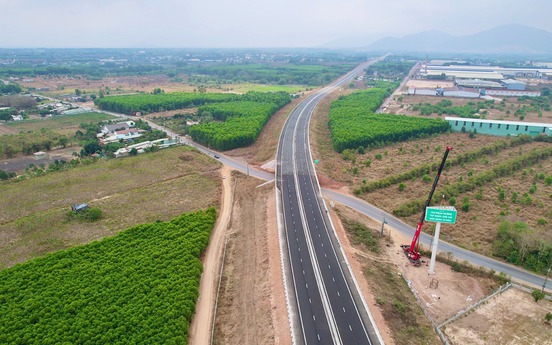 Tuyến cao tốc 21.000 tỷ nối 2 tỉnh thành giàu nhất Việt Nam sẵn sàng khai thác, mở trục kết nối sân bay và cảng biển