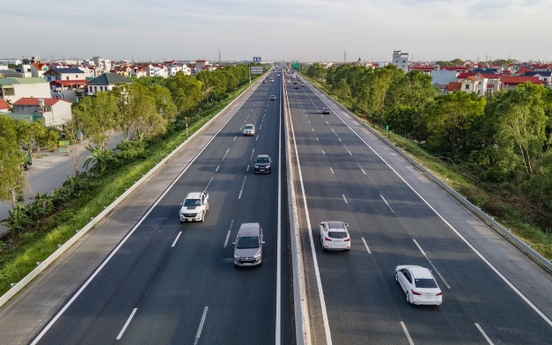 Ngày mai, Việt Nam chính thức thu phí 5 tuyến cao tốc này