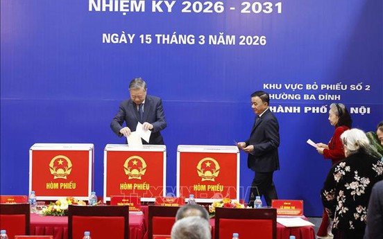 Tổng Bí thư Tô Lâm bỏ phiếu bầu cử tại phường Ba Đình, Hà Nội