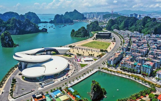 Việt Nam sắp có thêm thành phố trực thuộc Trung ương: Mô hình chưa từng có trong tiền lệ, là tỉnh có đường bờ biển dài thứ 3 cả nước