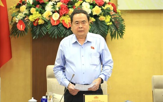 Thông qua Nghị quyết công bố kết quả bầu cử và danh sách những người trúng cử đại biểu Quốc hội khóa XVI