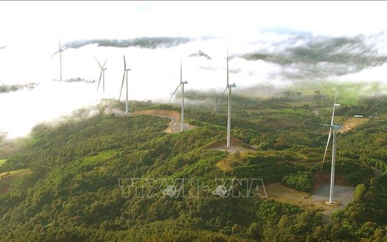 Thúc đẩy phát triển ngành công nghiệp năng lượng tái tạo, năng lượng mới