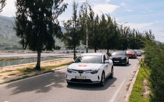 Mẫu xe tối ưu chi phí trong thời bão giá xăng nhưng vẫn mang lại trải nghiệm cao cấp