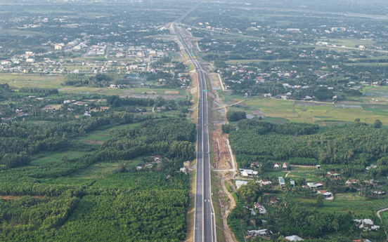 Cao tốc 20.400 tỷ giảm tải cho tuyến quốc lộ dài nhất cả nước lỡ hẹn thông xe