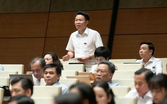 Công chứng bất động sản: Nên bắt buộc hay trao quyền lựa chọn cho người dân?