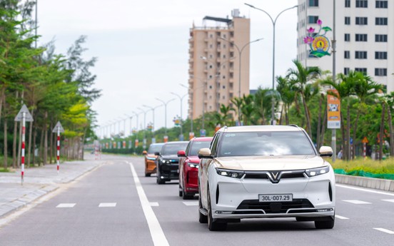 Vì sao VinFast VF 9 được giới doanh nhân ưu tiên hàng đầu cho hành trình dài?