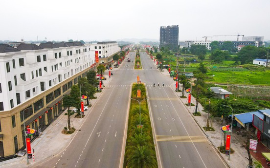 Thái Nguyên: "Ăn ké" nhiều tiện ích bên ngoài, shophouse Square City vẫn vắng người ở