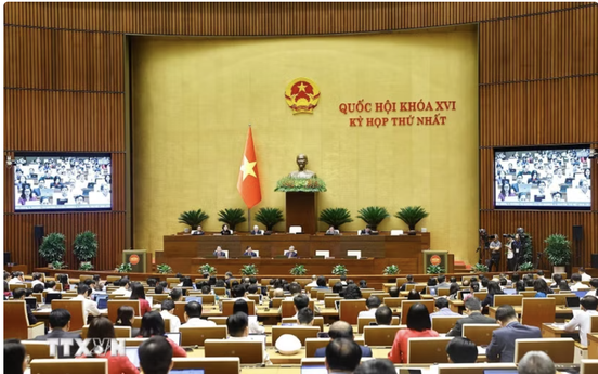 Hôm nay, Quốc hội tiếp tục bàn phát triển văn hoá, xử lý vi phạm pháp luật về đất đai