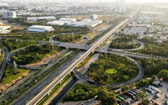 Siêu đô thị giàu có nhất Việt Nam sắp rót gần 5.000 tỷ lên đời tuyến huyết mạch nối trung tâm với khu Đông TP