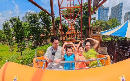 Nghỉ Giỗ Tổ và 30/4: đến Sun World Ha Long check-in cờ hoa rực rỡ, xem carnival, trải nghiệm ẩm thực giữa tầng mây 