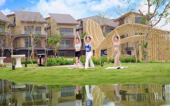 Chiếm trọn spotlight dịp 30/4: Vinhomes Royal Island xác lập chuẩn sống - tận hưởng - kinh doanh mới