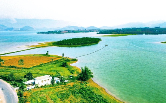 Hồ nước ngọt rộng gấp 6 lần Hồ Tây sẽ là khu du lịch sinh thái, quy mô vốn lên đến 32.000 tỷ