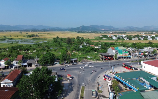 TP trực thuộc Trung ương thứ 6 của Việt Nam đề xuất xây cầu vượt đường sắt