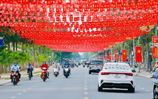 Thành phố trẻ nhất Việt Nam tăng tốc 'thay áo' cho đô thị trước thời khắc lịch sử