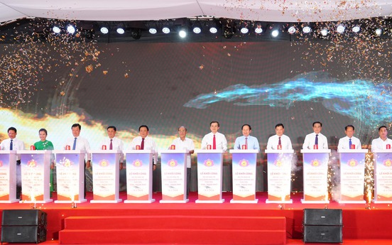 Khởi công dự án đường bộ cao tốc Vinh – Thanh Thuỷ