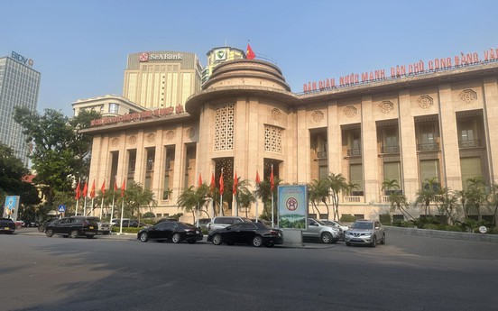 Lãi suất tiết kiệm phân hóa mạnh, Ngân hàng Nhà nước liên tiếp ra công văn chỉ đạo
