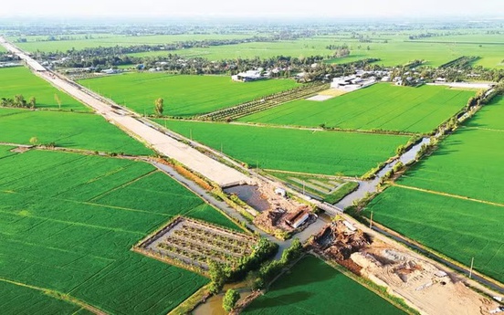 Cao tốc 44.000 tỷ đi xuyên Đồng bằng sông Cửu Long đối diện khó khăn lớn sau 3 năm triển khai