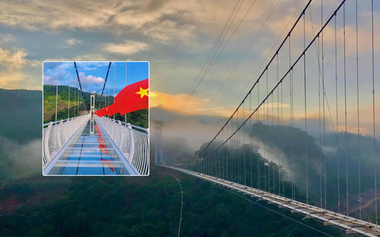 Việt Nam lần đầu tiên trong lịch sử sở hữu cây cầu kính dài nhất thế giới: Vốn đầu tư gần 800 tỷ, nằm cheo leo ở độ cao 150m so với vực sâu