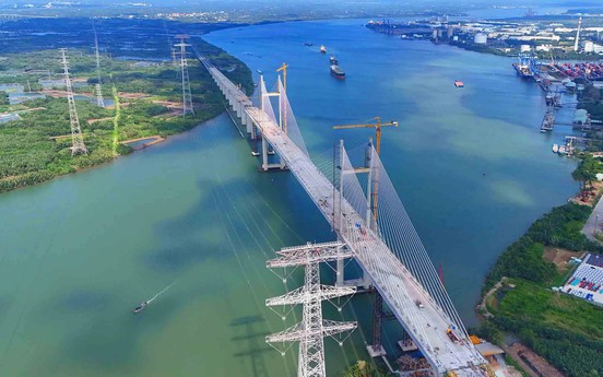 Việt Nam sở hữu cầu dây văng có tĩnh không cao kỷ lục: Kết cấu dây văng dẻ quạt, chịu được trọng tải lớn